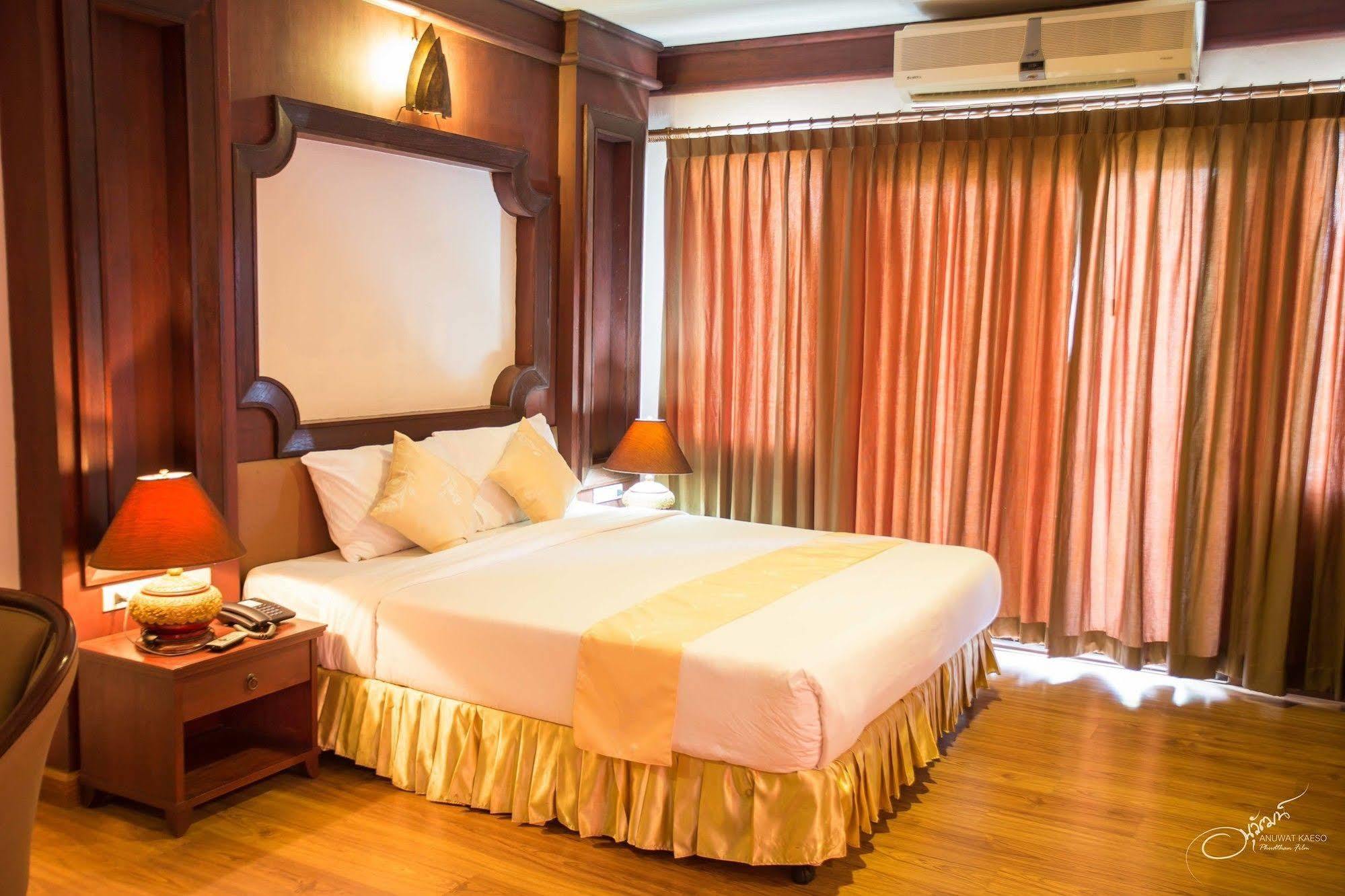 Hotel Gassan Legacy Golf Club Lamphun Exterior foto